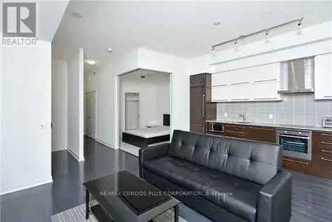 1 room apartment of 110 m² in Toronto