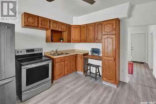 House For Sale in Pleasant Hill Saskatoon