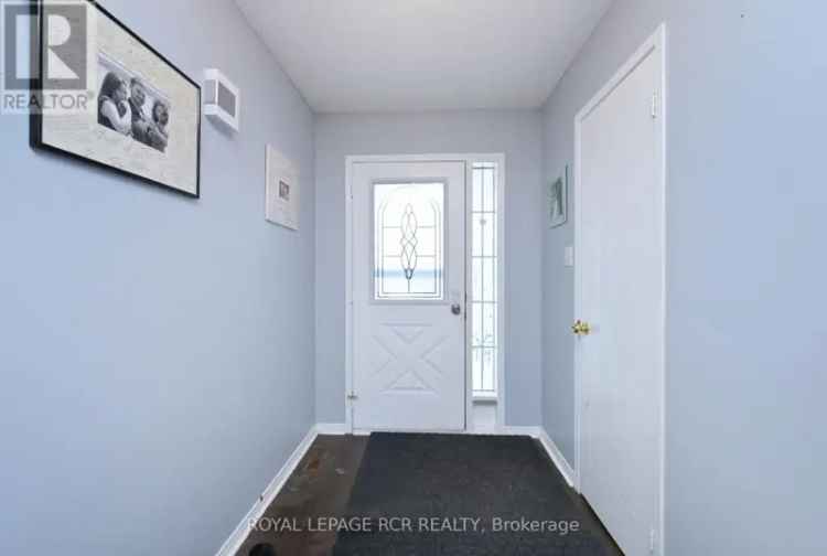 Barrie Family Townhouse 3 1 Bedrooms Finished Basement Hot Tub