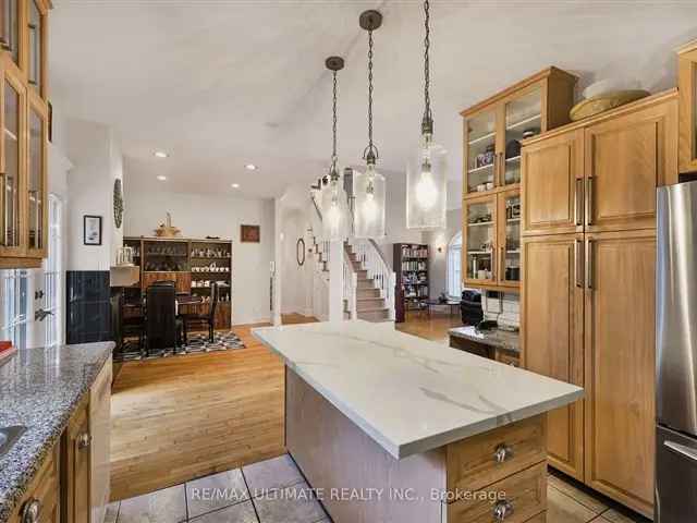 Bungaloft Style Home in Highbush Pickering