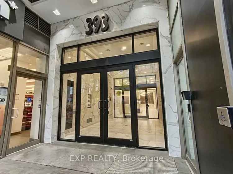 Condo For Sale in 393, King Street West, Toronto, Ontario