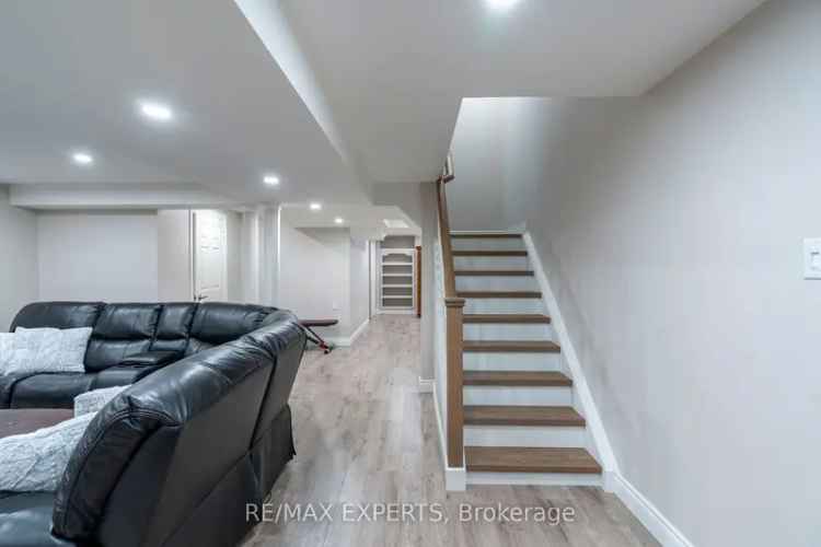 House For Rent in Vaughan, Ontario