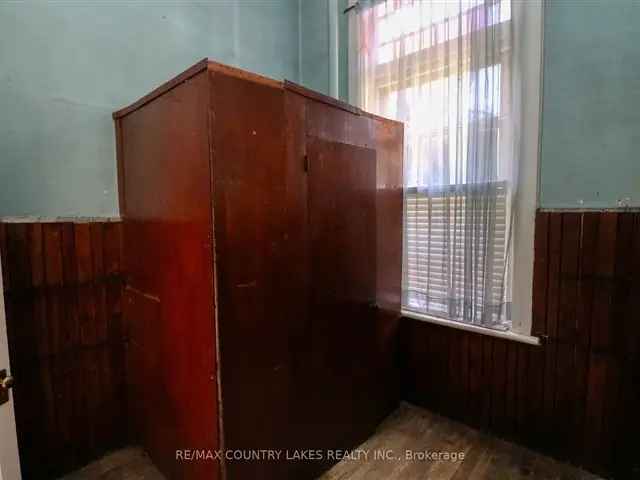 Old School House Renovation Hardwood Floors Private Lot