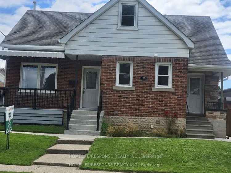 House For Sale in Cambridge, Ontario