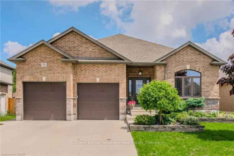 Buy Bungalow in Listowel with Modern Luxury and Exceptional Features