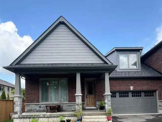 The Hamilton 3-Bedroom Home in Cobourg Near Beach Highway 401