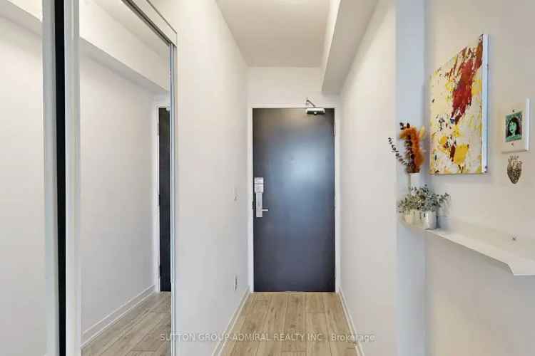 Condo For Sale in Toronto, Ontario