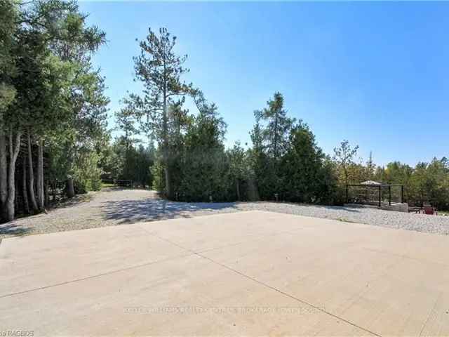 House For Sale in South Bruce Peninsula, Ontario