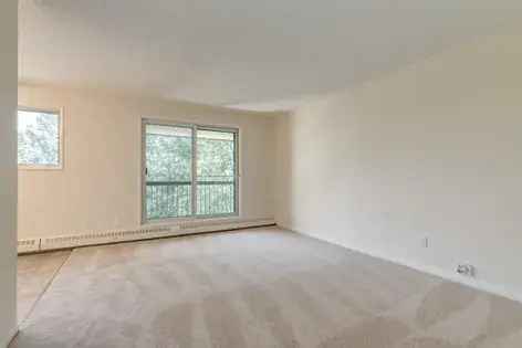 1 room apartment of 72 m² in Edmonton