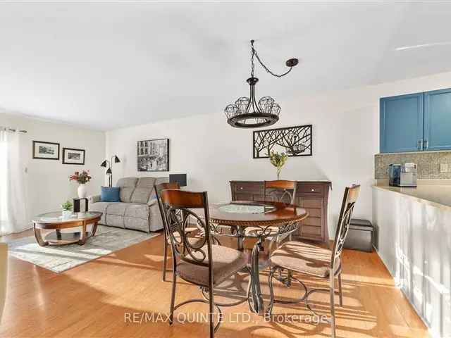 Townhouse For Sale in Belleville, Ontario