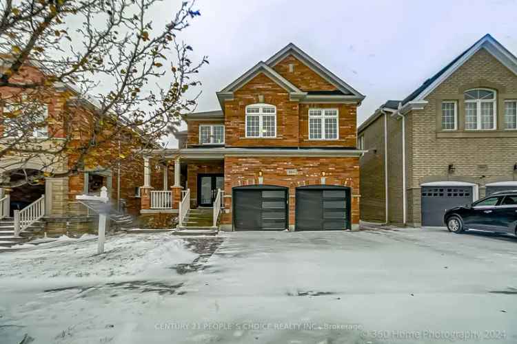 House For Sale in Oshawa, Ontario