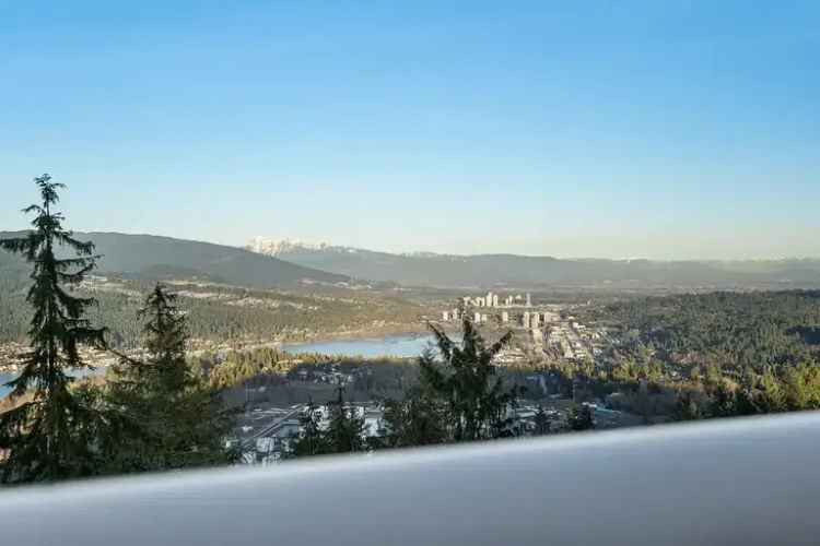 Rent luxurious apartment in Burnaby Mountain with stunning views