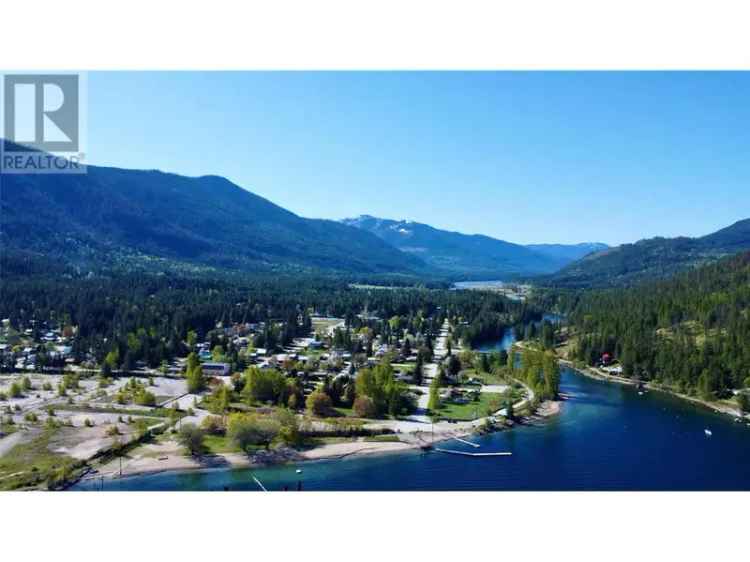 Lakefront Lot with Mountain Views - Slocan Lake