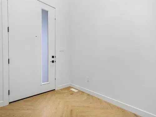 5 Bed 4 Bath House Hollick Kenyon Edmonton