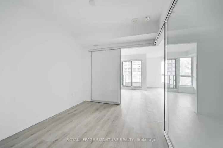 Condo For Rent in Toronto, Ontario