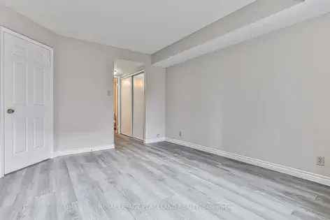 3 rooms apartment of 93 m² in Toronto