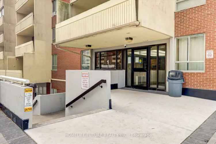 Condo For Sale in Toronto, Ontario