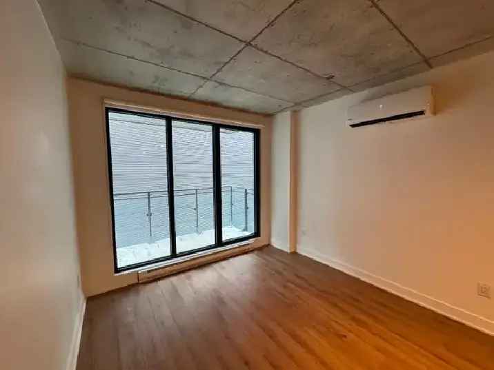 Appartement 3 1/2 à louer - 1680$/mois – Disponible le 1 février