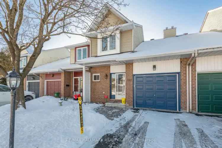 Kanata Condo Townhome 3 Bed 2 Bath Low Condo Fees