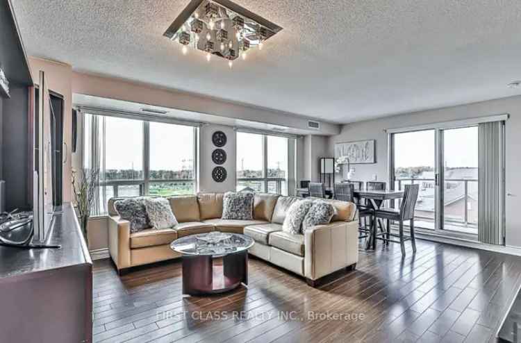 Condo For Rent in Markham, Ontario