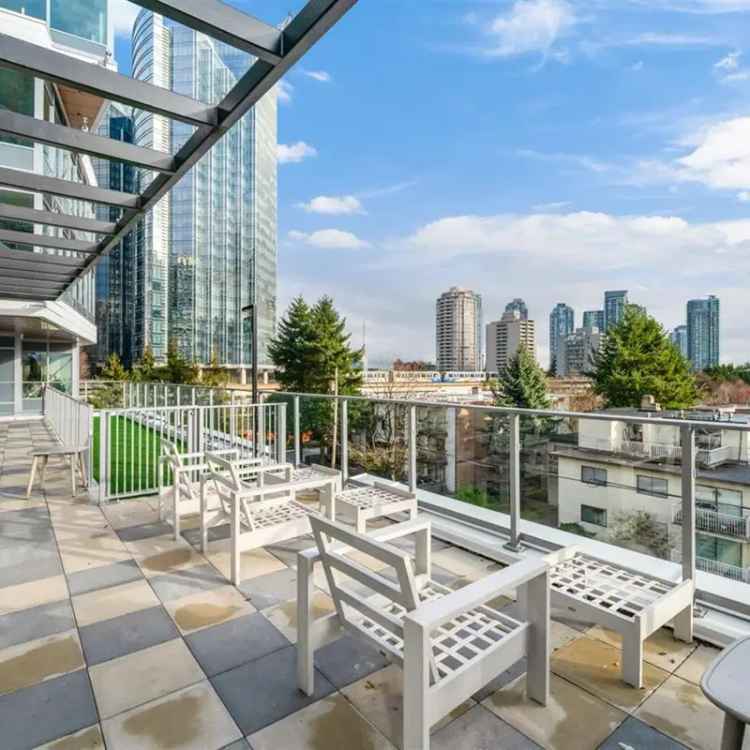 Luxury 1-Bedroom Apartment at Highline Metrotown Sky Estates