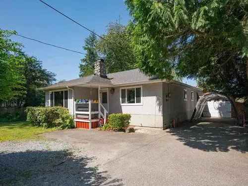 House For Sale in Fort Langley BC