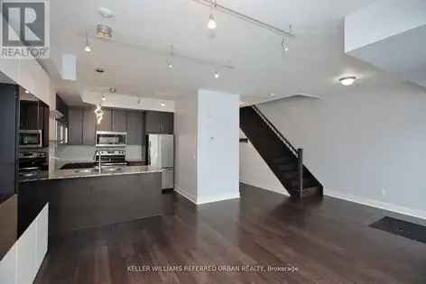 2 rooms apartment of 249 m² in Toronto