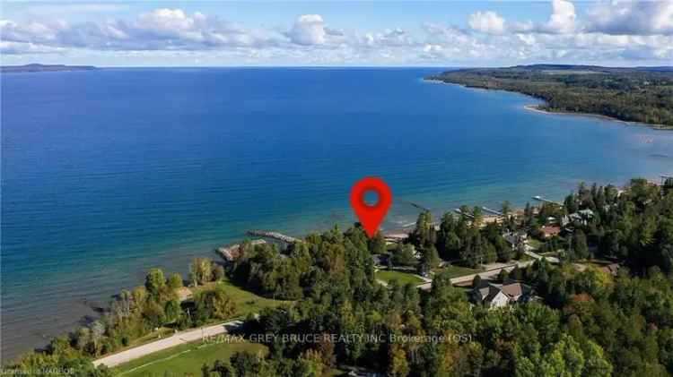 House For Sale in Meaford, Ontario