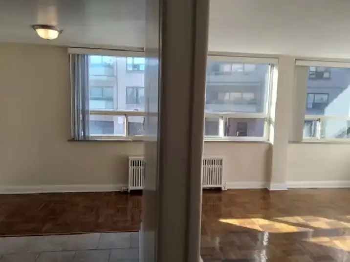 1 Bedroom Apartment for Rent in Etobicoke