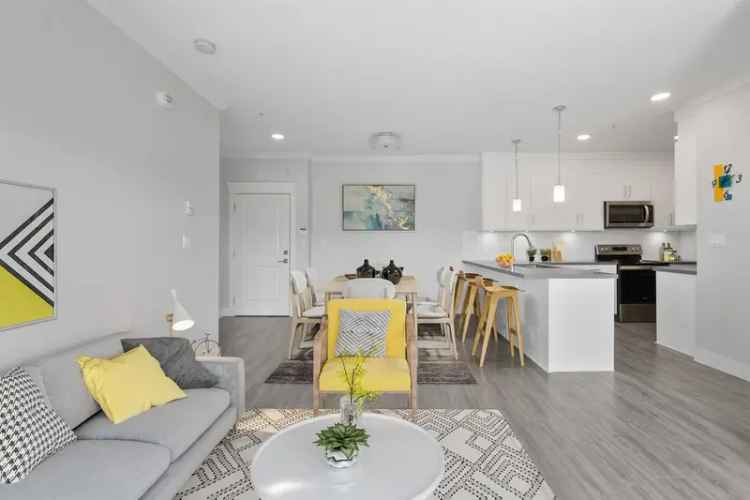 Condo For Sale in Port Coquitlam, British Columbia