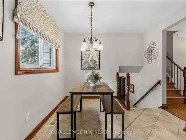 4 Bedroom Backsplit Home In Secord Woods