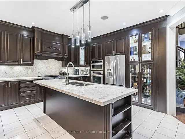 Premium Detached Corner Lot Home 4 2 Beds 5 Baths 2 Kitchens