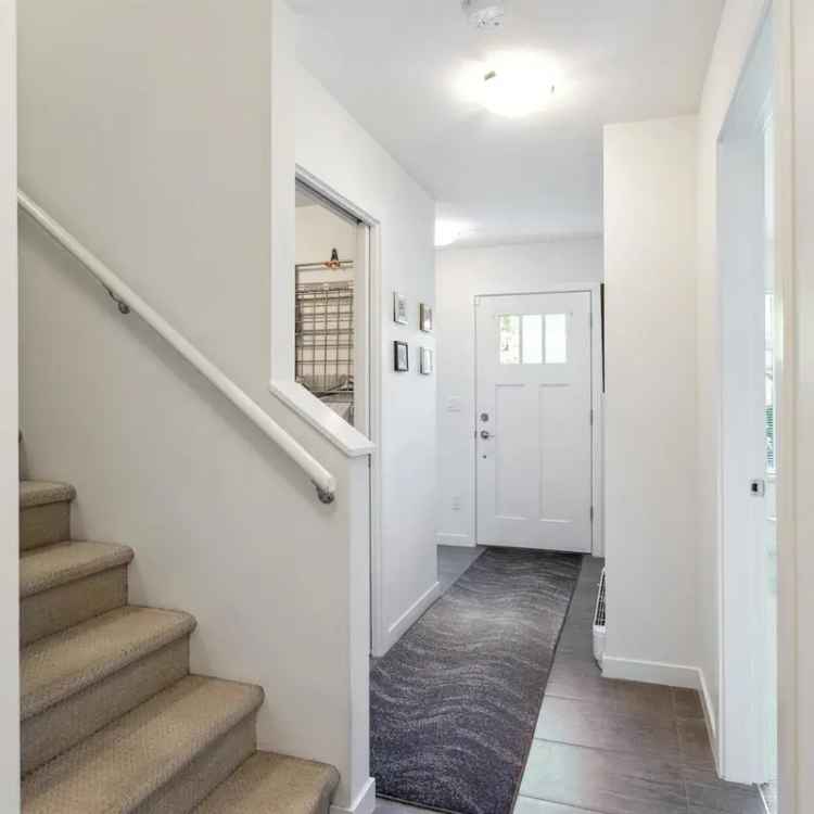 Clayton Heights Townhouse for Sale - Amazing Parkview 4 Bed 3 Bath
