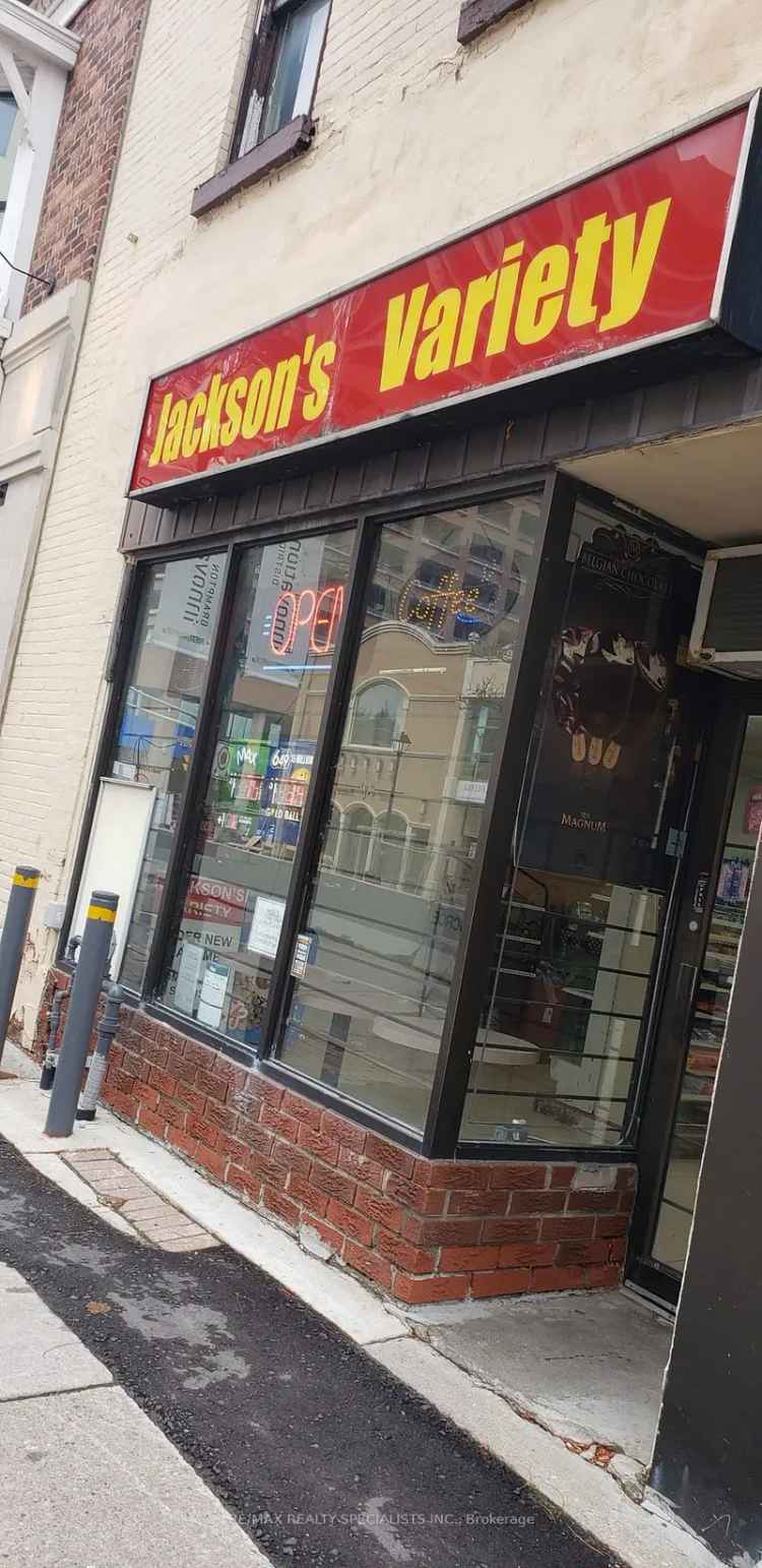 Commercial For Sale in 8, Nelson Street West, Brampton, Ontario