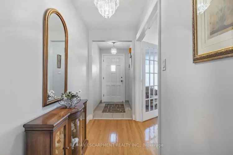 Lakeview 4-Bedroom Home Large Lot Family Oasis