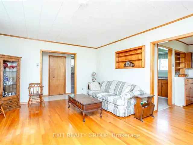 House For Sale in Tweed, Ontario