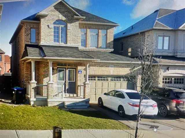 Spacious 4-Bedroom Detached Home in Mississauga