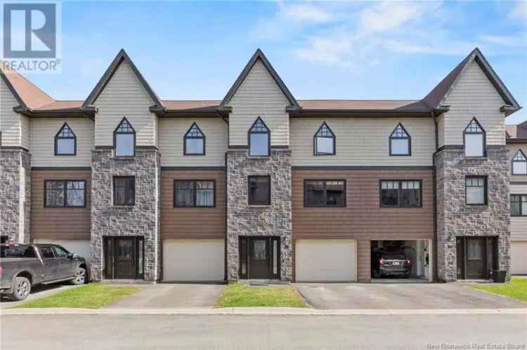 Charming Brownstone 3 bed 2 bath Attached Garage Low Maintenance