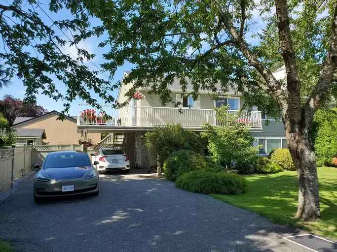 Ladner 3-Bedroom House Short-Term Rental 4-5 Months