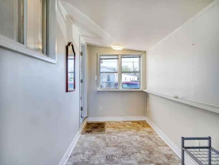 Charming 2-Bedroom Lincoln Modular Home - Peaceful Country Living