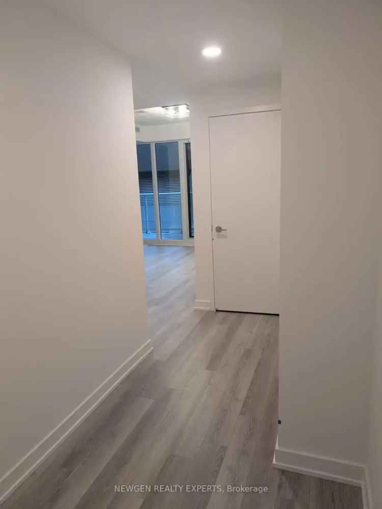 Rent Studio Condo in Toronto with Modern Appliances and Great Amenities