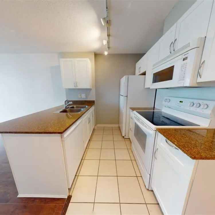 Electric Avenue North Tower Condo 1 Bed + Den