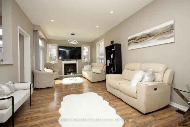 Modern 4-Bedroom Uxbridge Home - Barton Farms