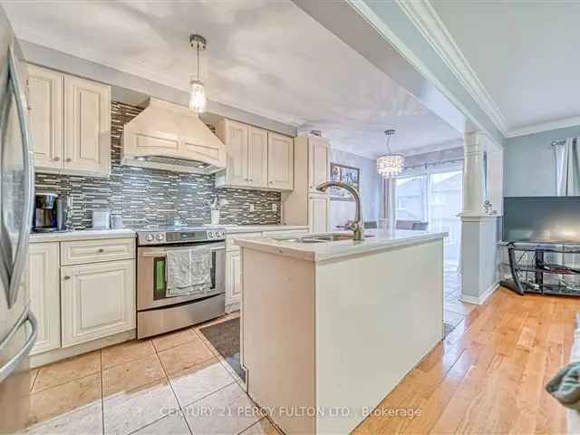 3 Bedroom Home in Vaughan with In-Law Suite