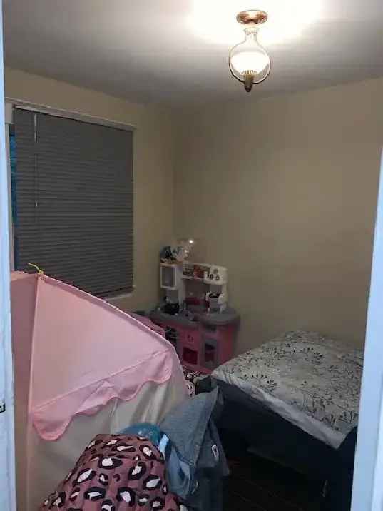 2 br apartment ( Donlands and Mortimer)