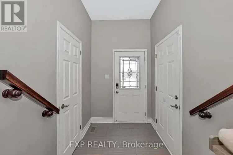3 Bed 2.5 Bath Freehold Townhome in Avalon Orleans