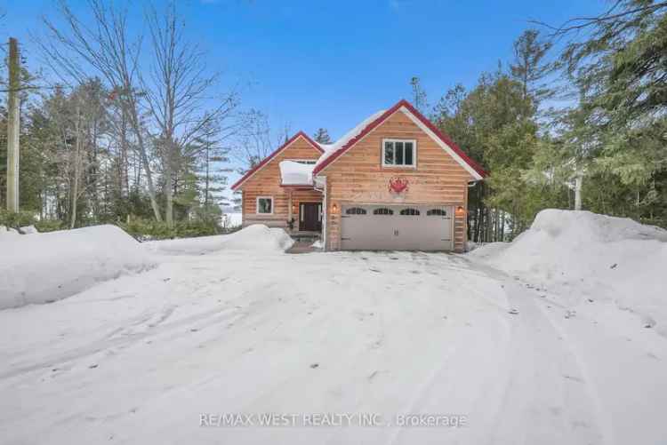 Buy Lakefront Custom Log Home with Modern Features in Ontario