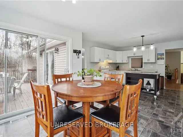 House For Sale in Smiths Falls, Ontario