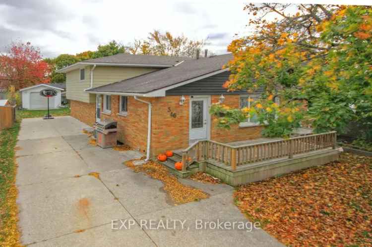 House For Sale in Sarnia, Ontario