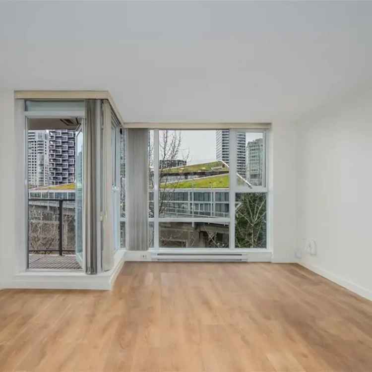 2 Bed 2 Bath Condo for Sale at Aqua at the Park